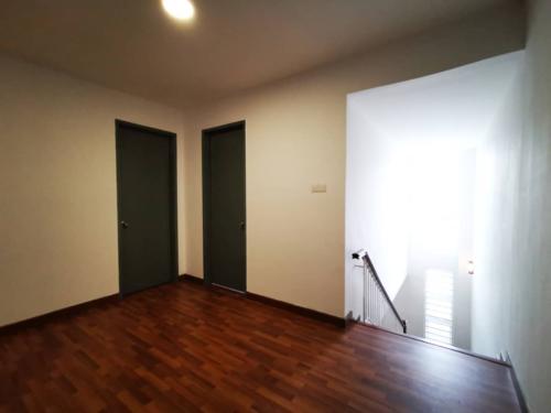 First Floor Small Living Hall