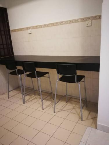 Pelangi Damansara Dining Bar