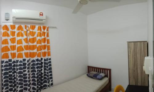 f7b510c9-e289-482a-bf45-cc67ff092899