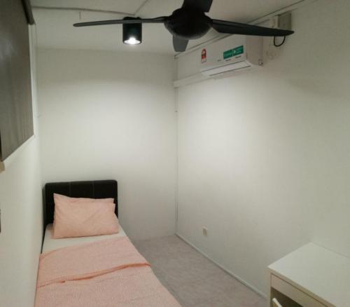 Full furnished small room